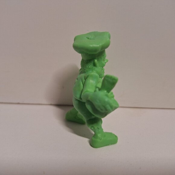 Stu B You SLUG Zombies Series 2 Green Zombie Figure Jakks 2012 Cooking Chef - Picture 4 of 6